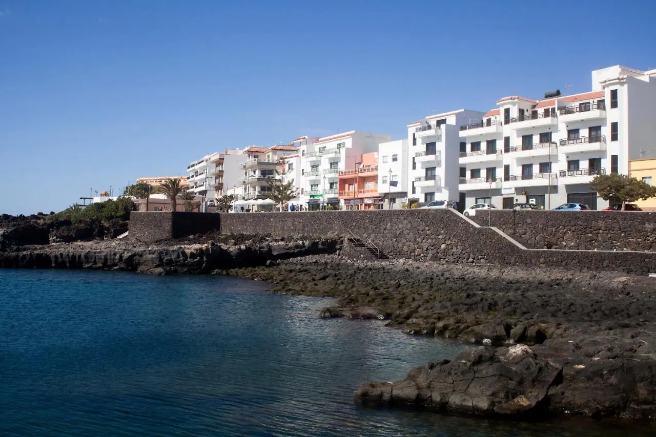 VV 121 con Balcón en primera línea de mar La Restinga 0*,