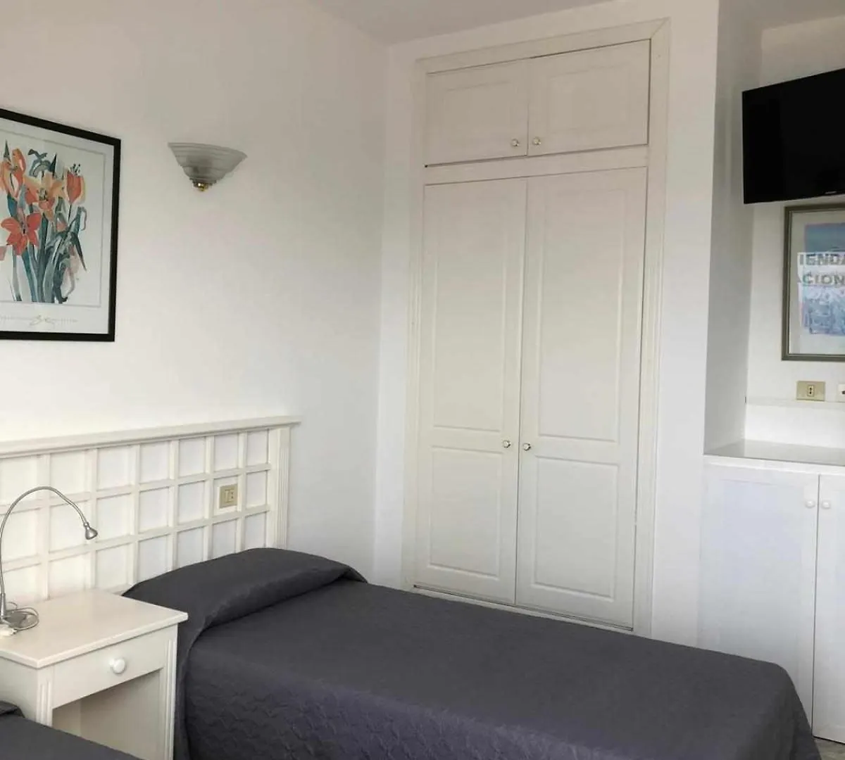 VV 121 con Balcón en primera línea de mar La Restinga Apartamento
