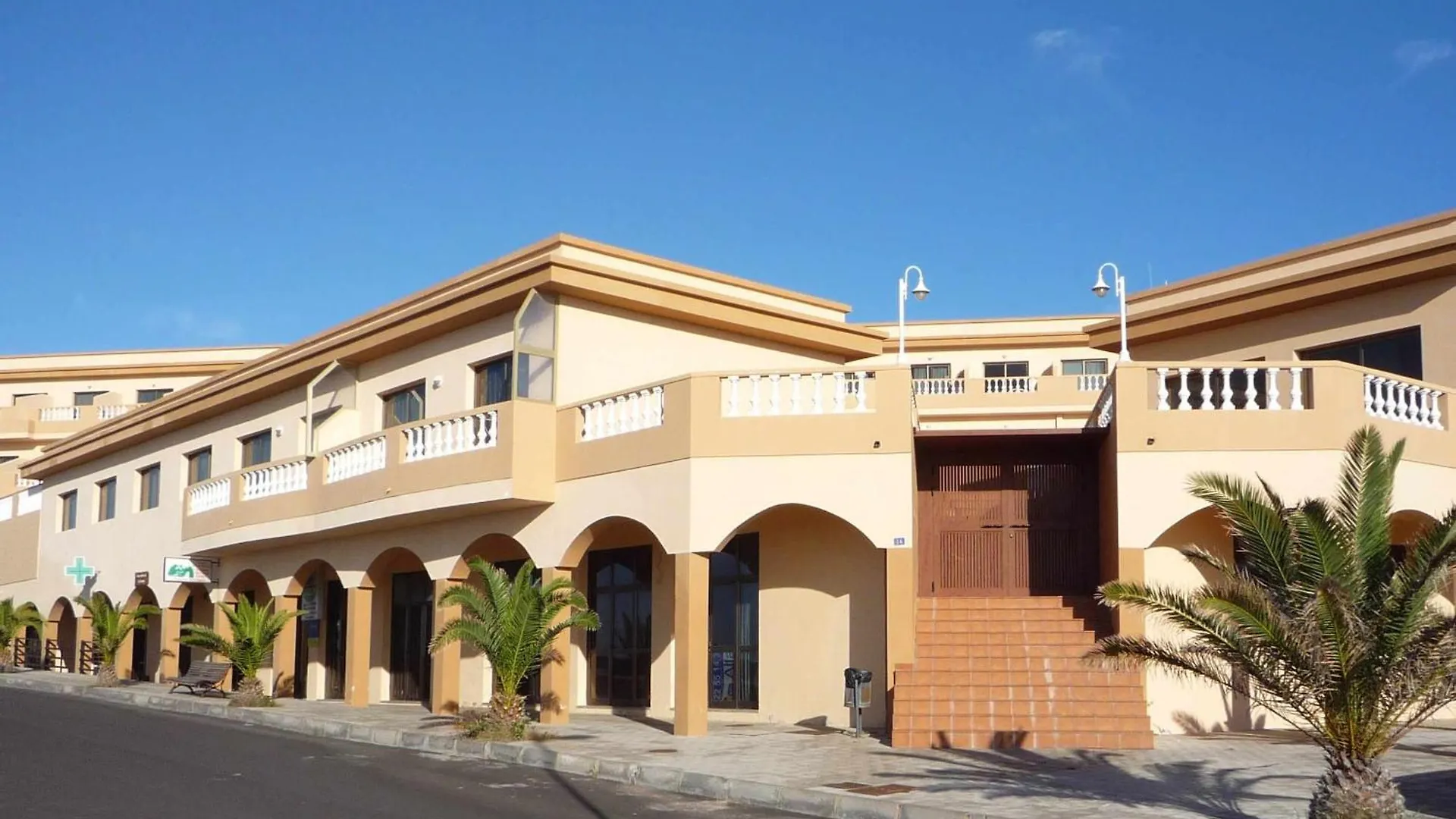 VV 121 con Balcón en primera línea de mar La Restinga Apartamento