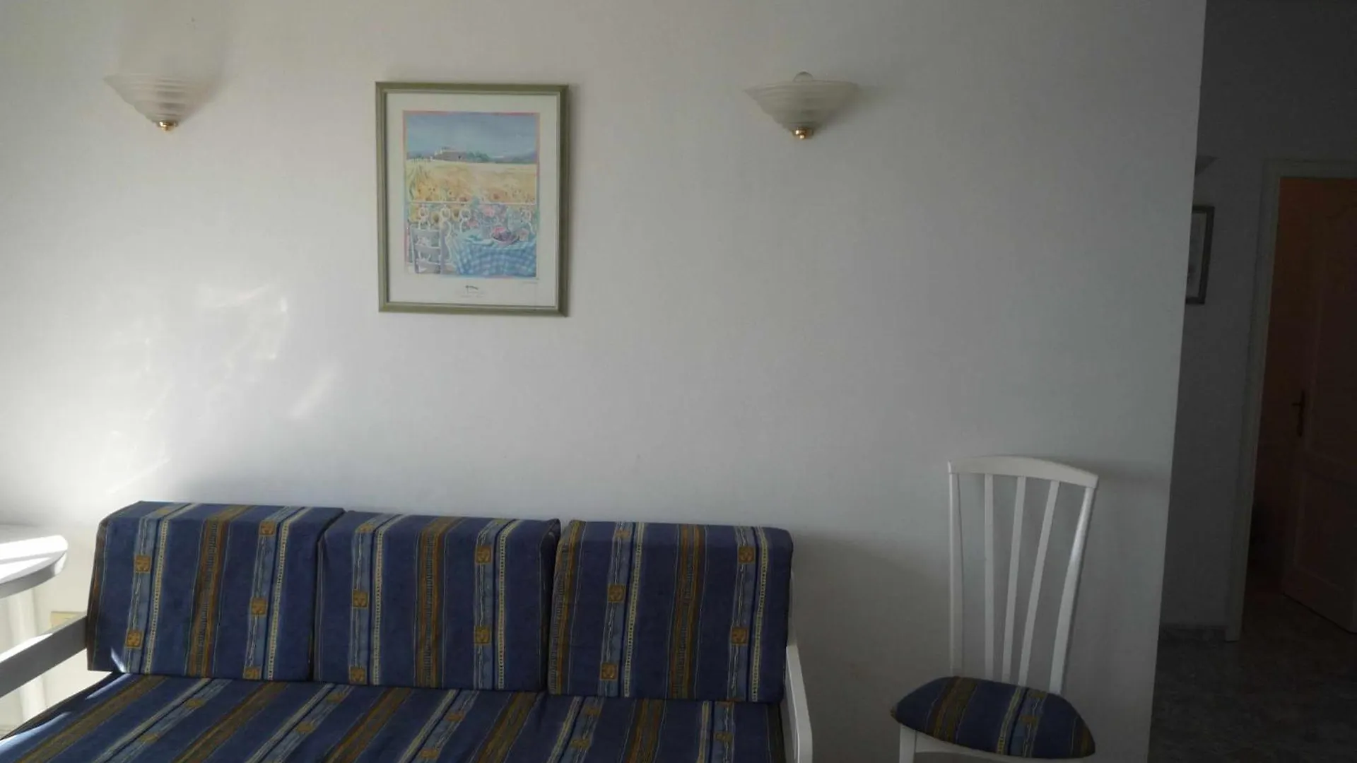 VV 121 con Balcón en primera línea de mar La Restinga Apartamento