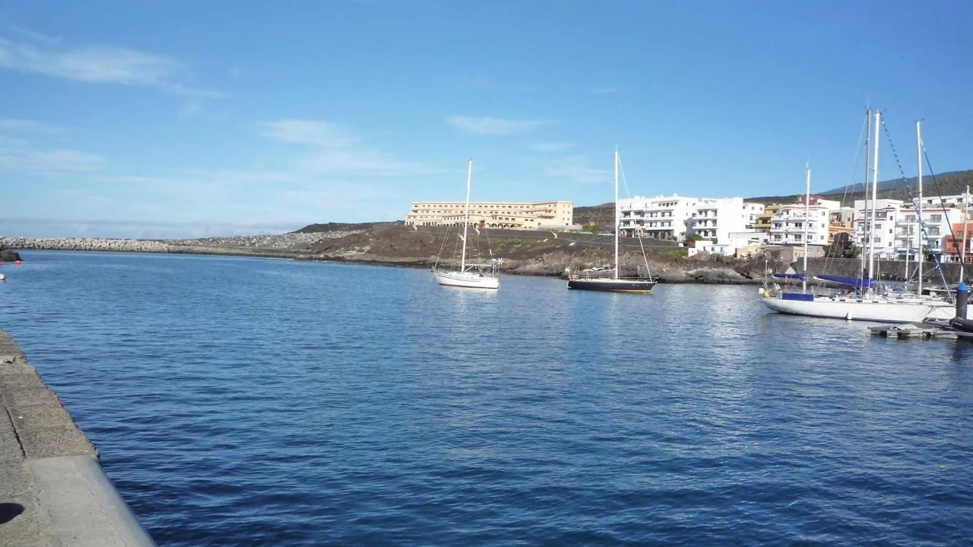Apartamento VV 121 con Balcón en primera línea de mar La Restinga España