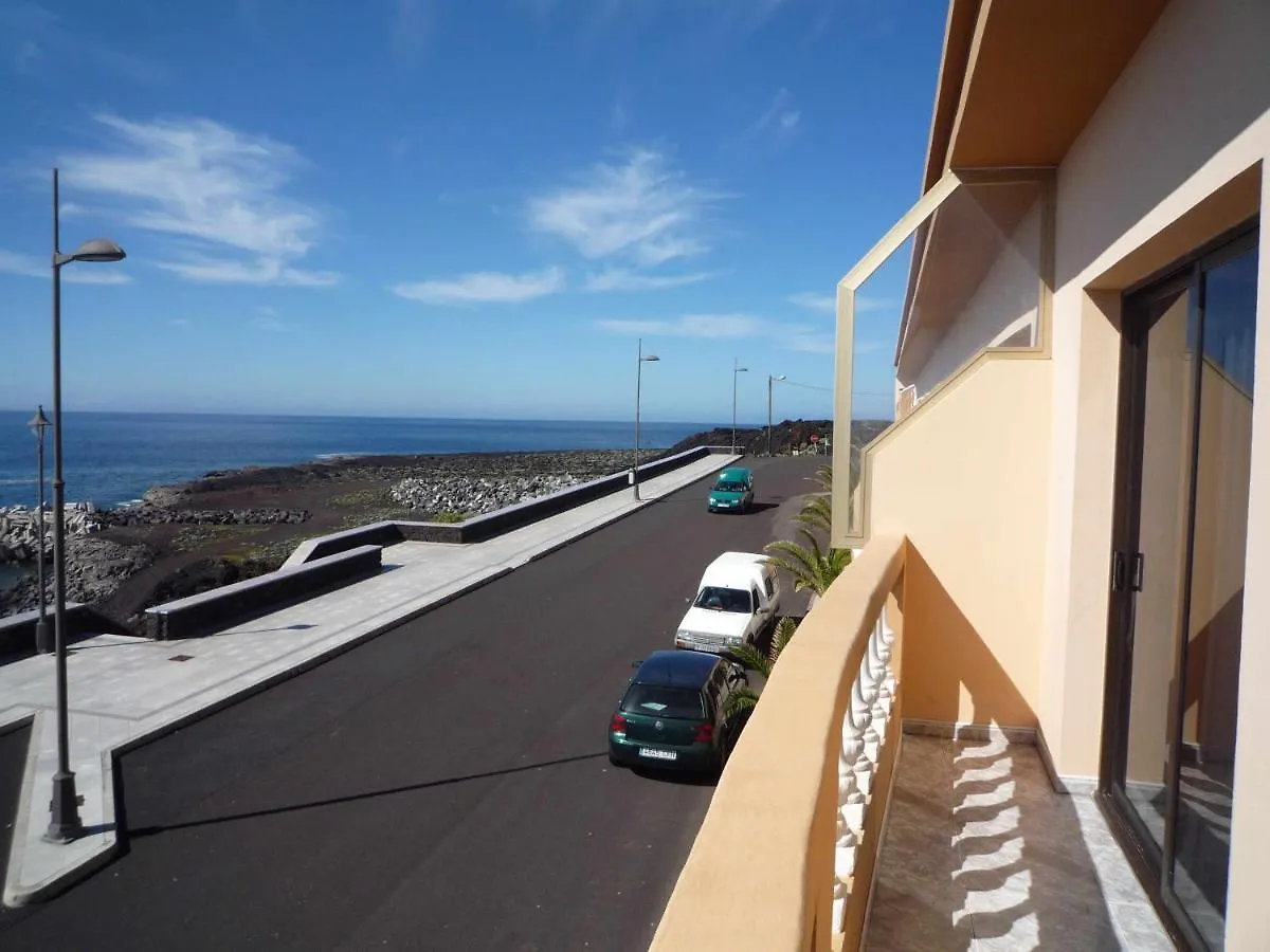 Vv 121 Con Balcon En Primera Linea De Mar La Restinga Spain